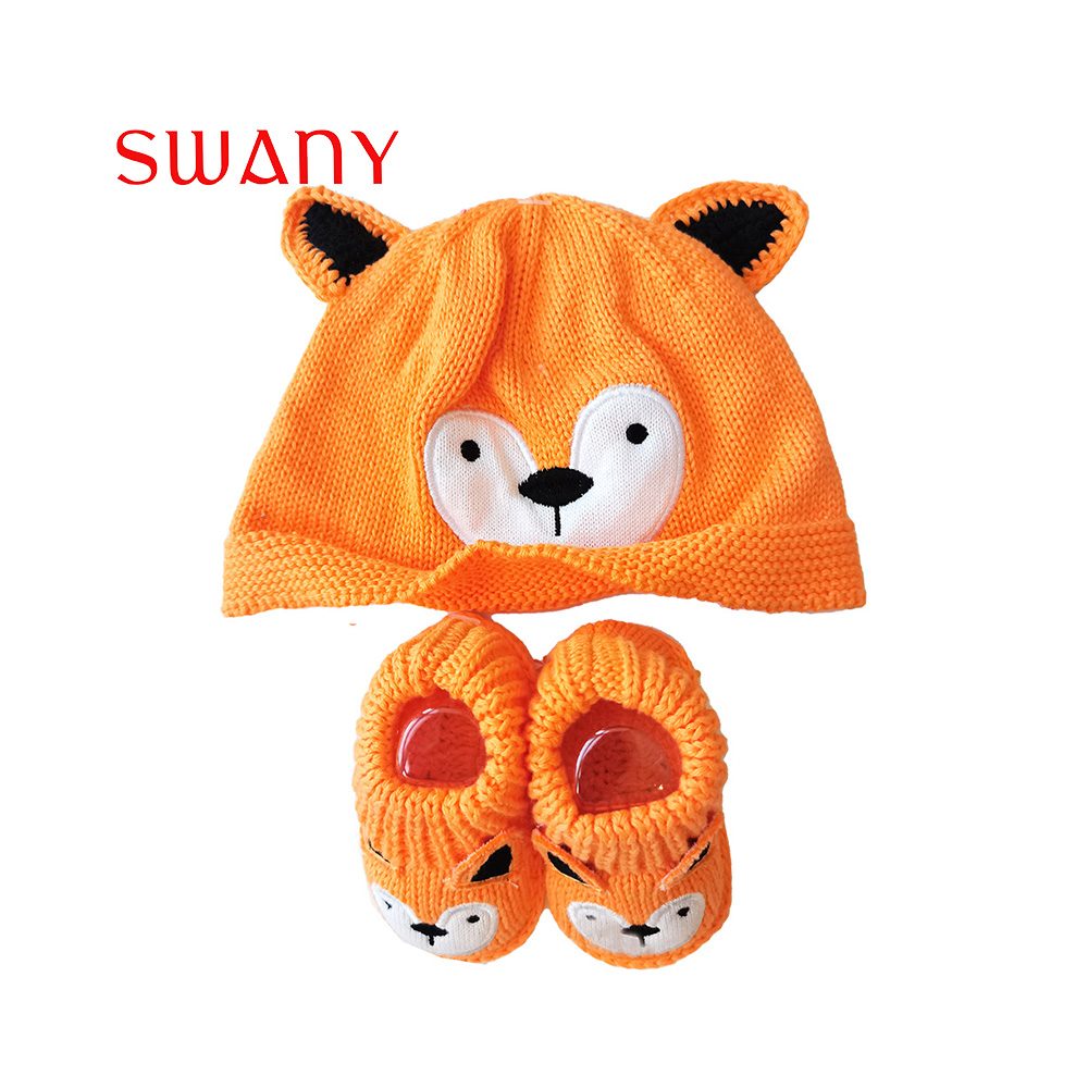 Baby Orange Crochet Set of Hat  Shoes with Fox Embroidery.jpg