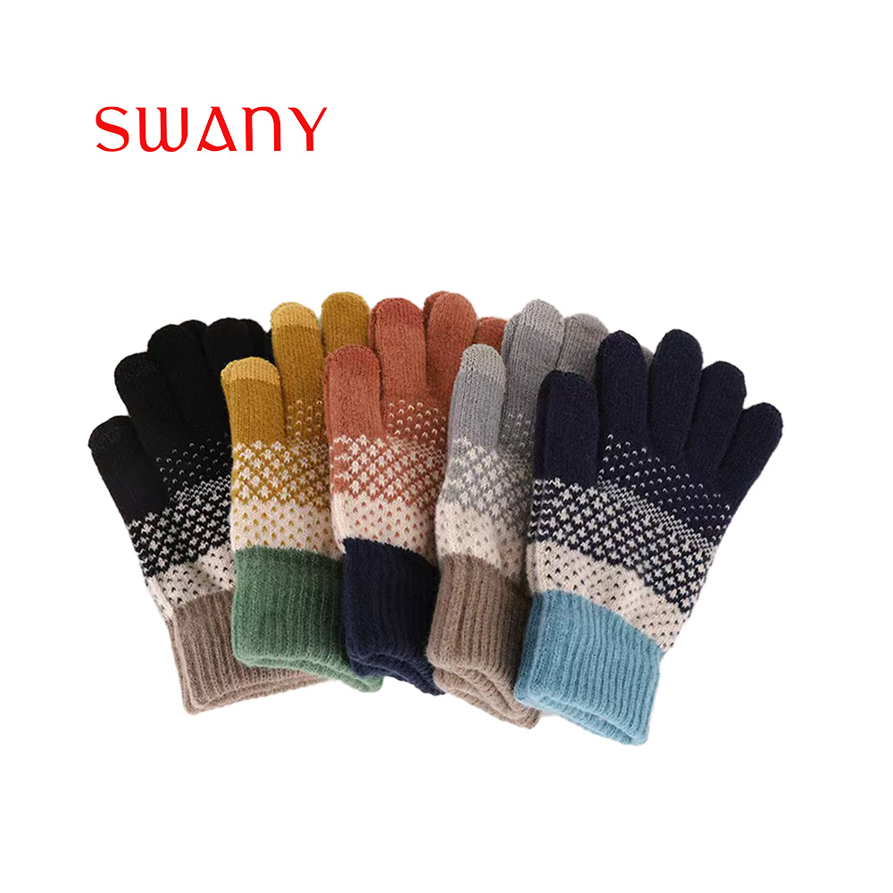 Glove 25.jpg