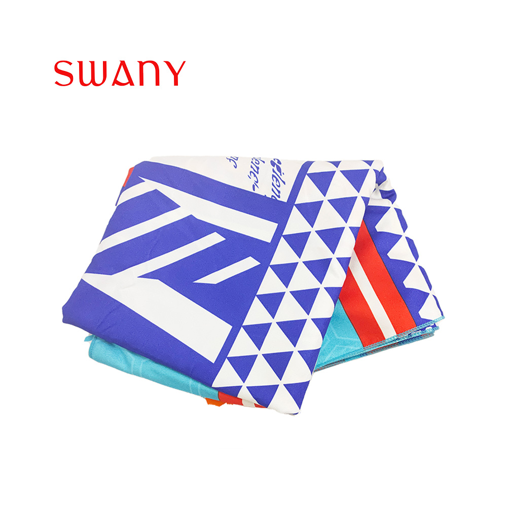Portable Quick-drying Beach Towel with Geometric Figures (2).jpg