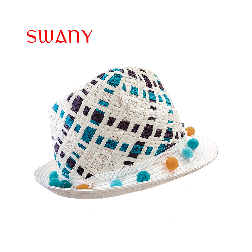 Straw hat 07.jpg