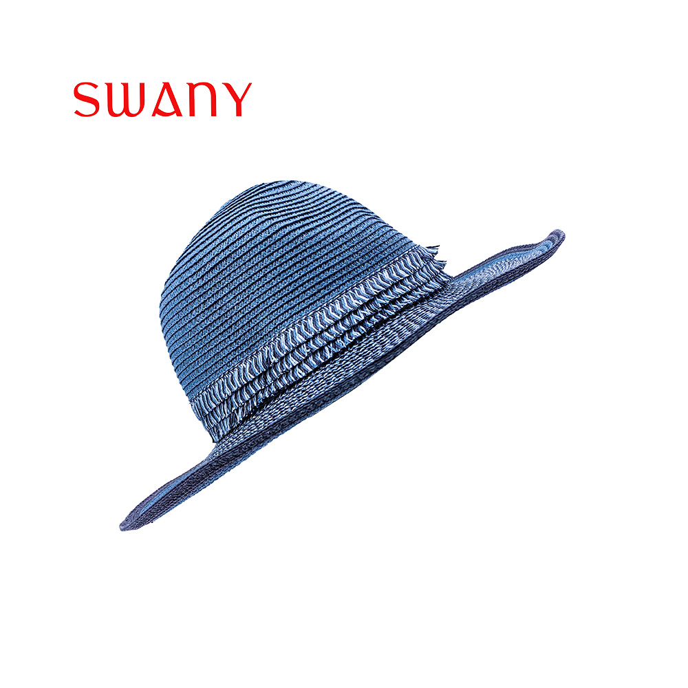 Straw hat 12.jpg