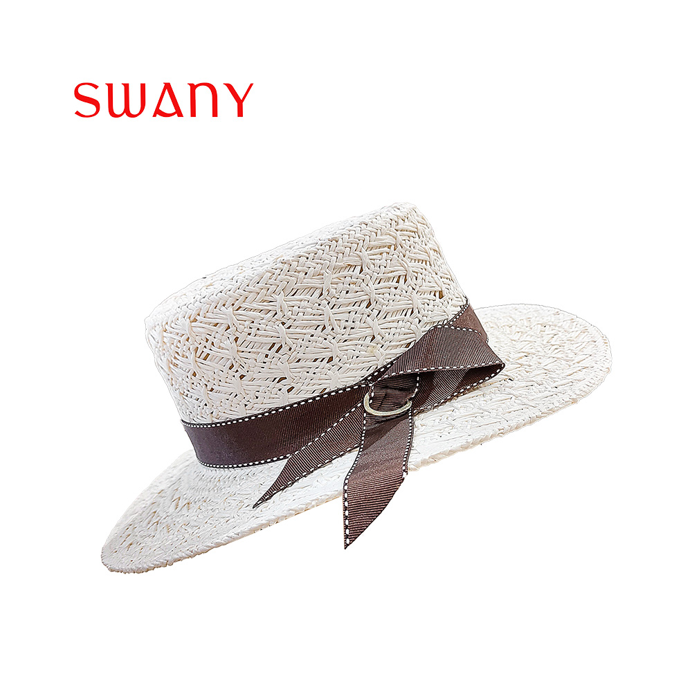 Straw hat 19.jpg