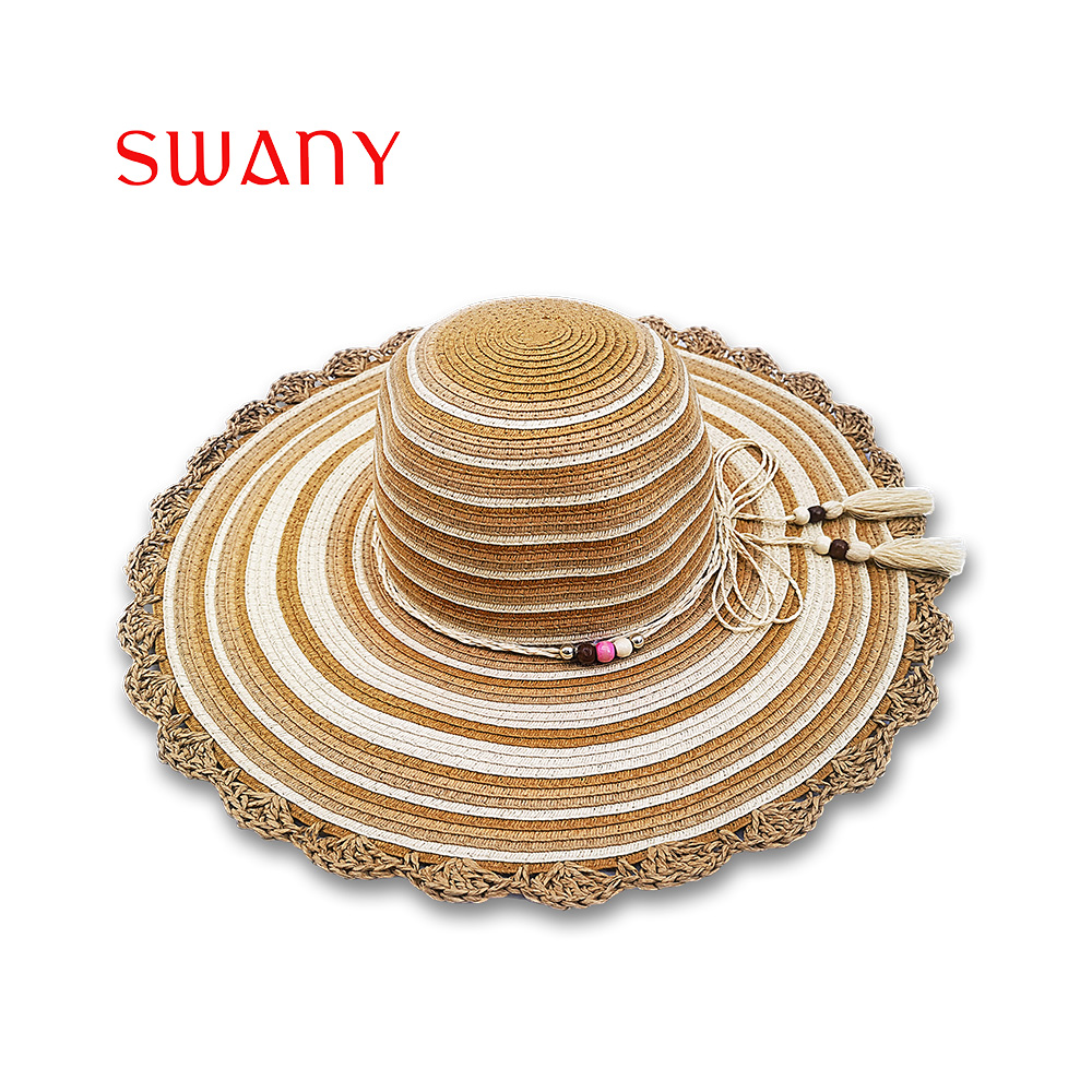 Stripe straw hat 01.jpg